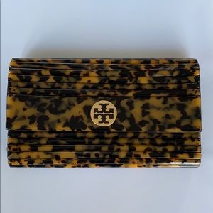 Tory Burch tortoise resin clutch